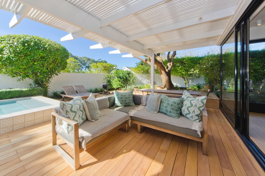 4 Bedroom Property for Sale in Leisure Isle Western Cape